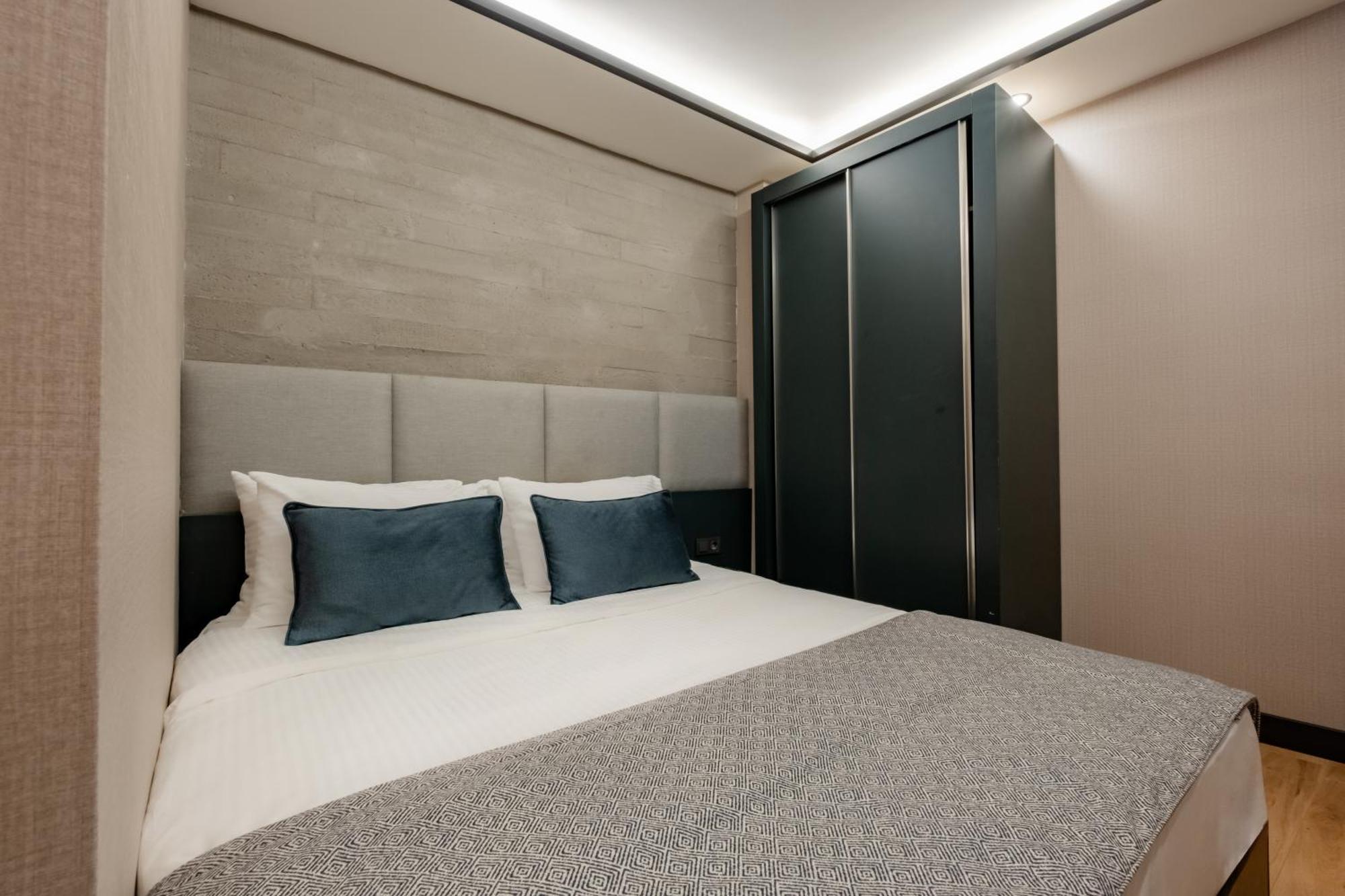 The Row Suites Taksim Isztambul Kültér fotó