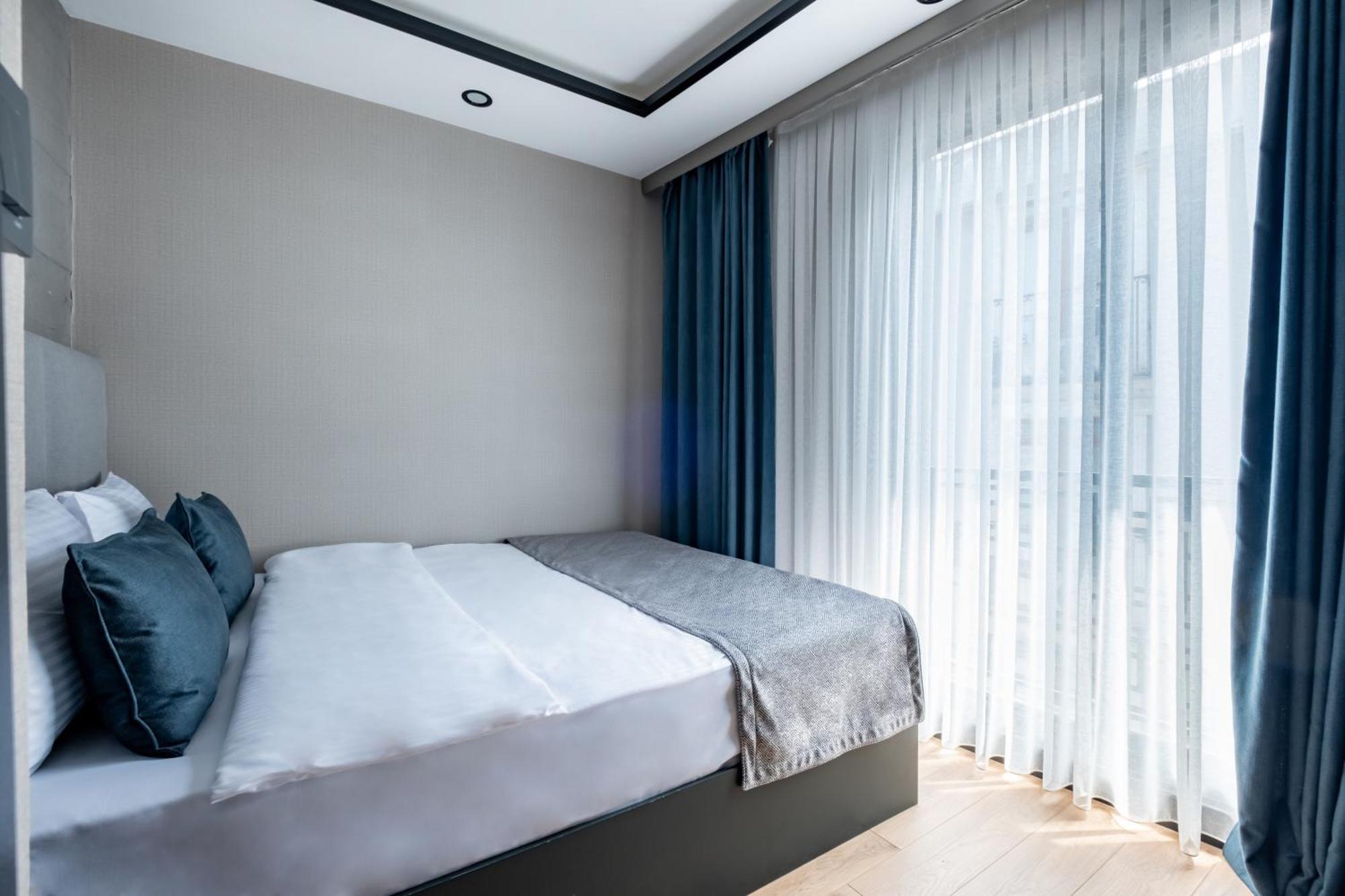 The Row Suites Taksim Isztambul Kültér fotó