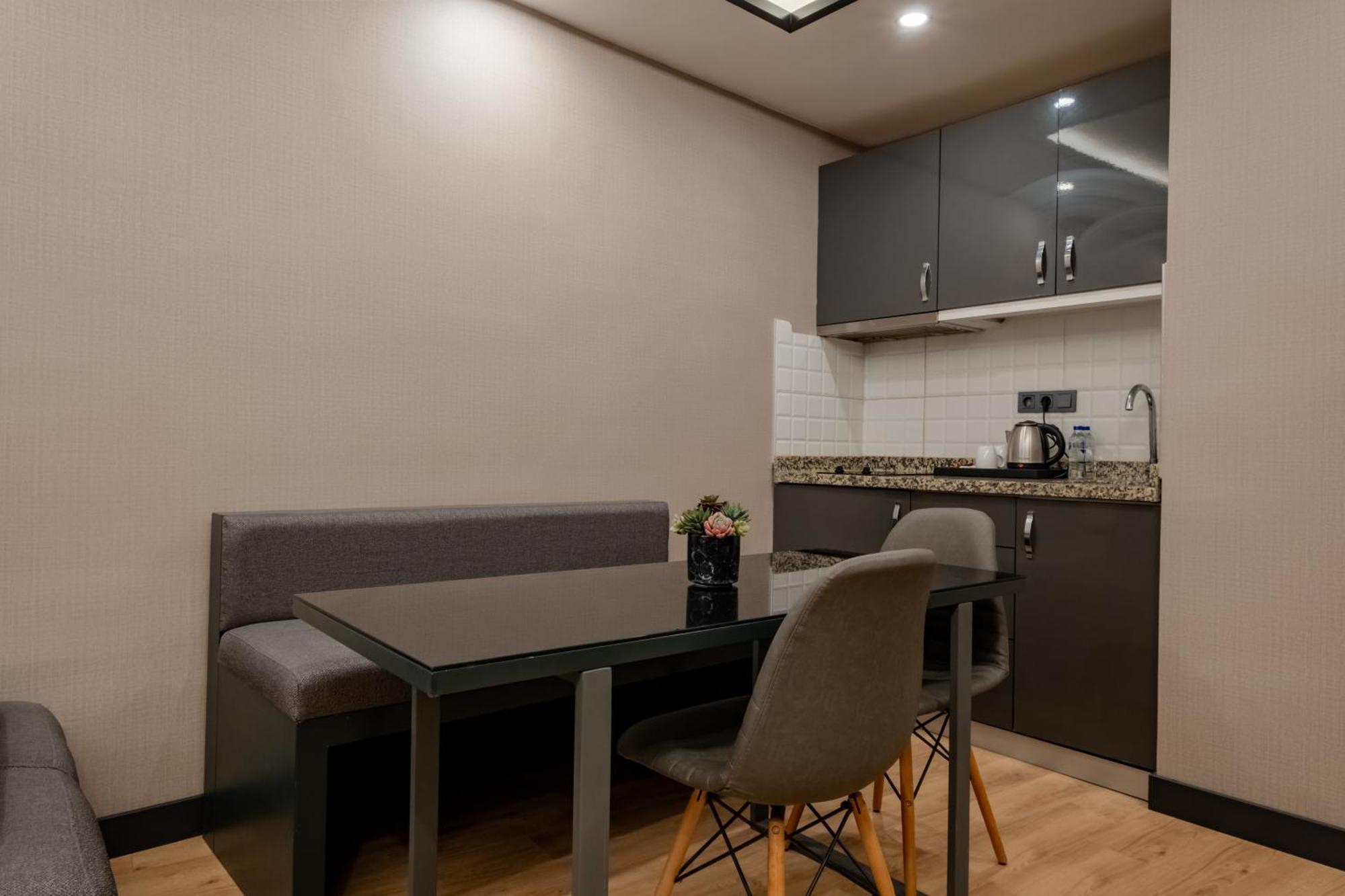 The Row Suites Taksim Isztambul Kültér fotó