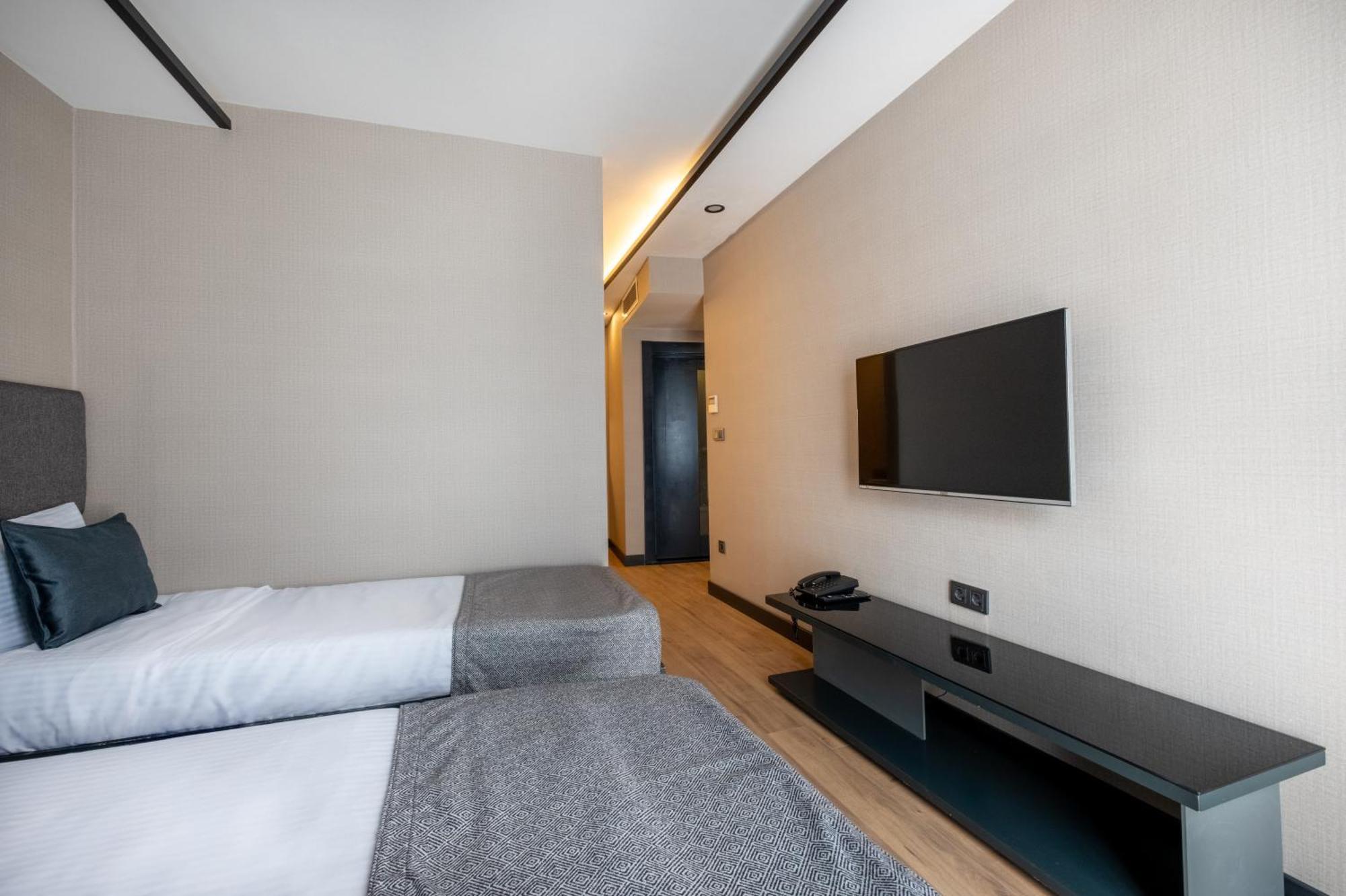 The Row Suites Taksim Isztambul Kültér fotó